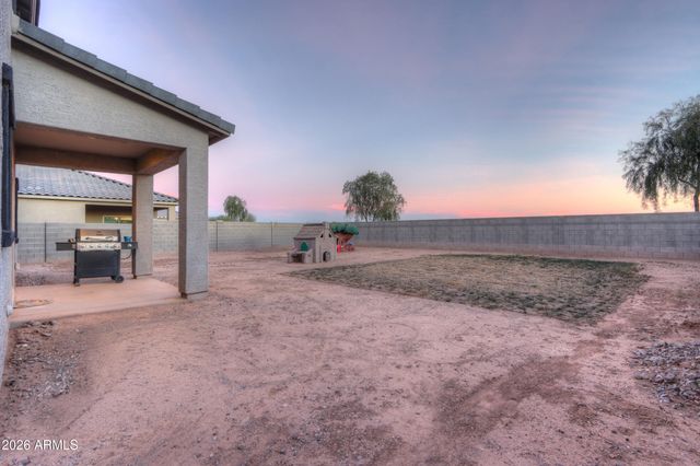 43653 W CYPRESS Lane, Maricopa, AZ 85138