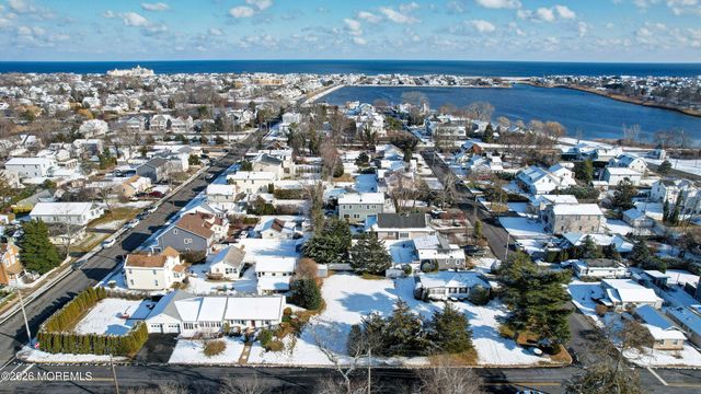 570 Central Avenue, Spring Lake Heights, NJ 07762