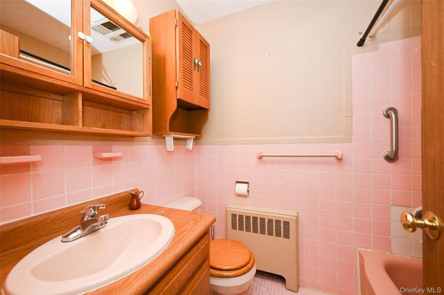 5-11 College Point Boulevard, College Point, NY 11356