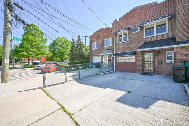 5-11 College Point Boulevard, College Point, NY 11356