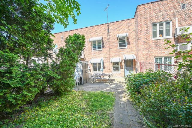 5-11 College Point Boulevard, College Point, NY 11356