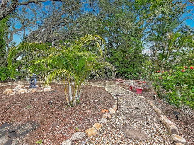 2045 BROADWAY, Clearwater, FL 33755