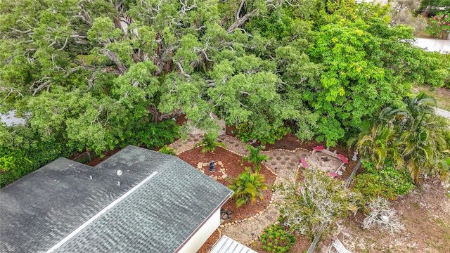 2045 BROADWAY, Clearwater, FL 33755