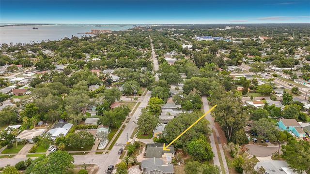 2045 BROADWAY, Clearwater, FL 33755