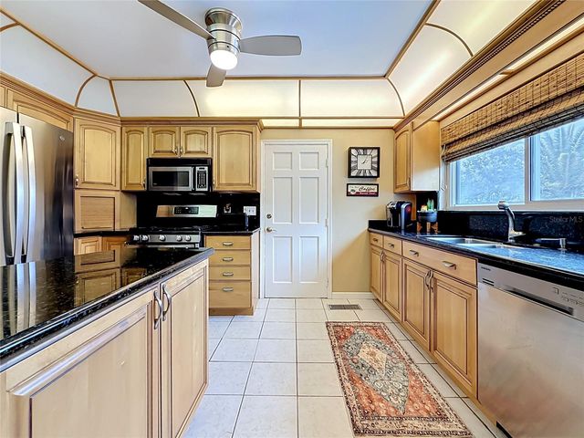 2045 BROADWAY, Clearwater, FL 33755