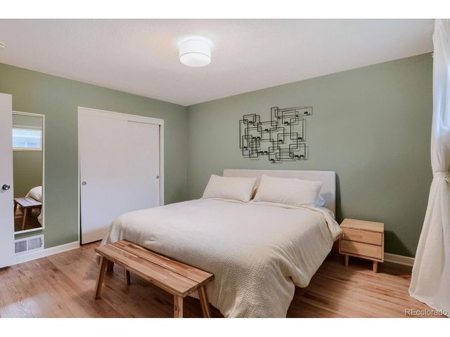 3690 Grape St, Denver, CO 80207