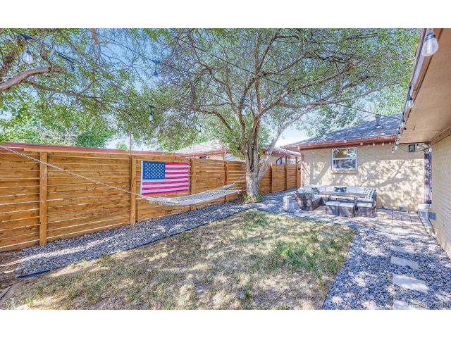 3690 Grape St, Denver, CO 80207