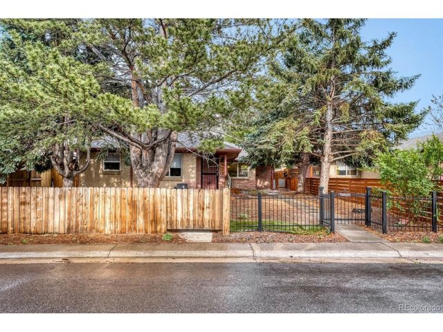 3690 Grape St, Denver, CO 80207