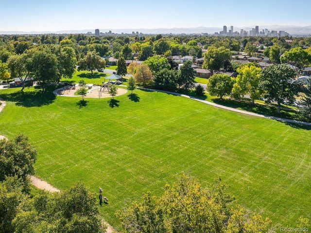 3690 Grape St, Denver, CO 80207