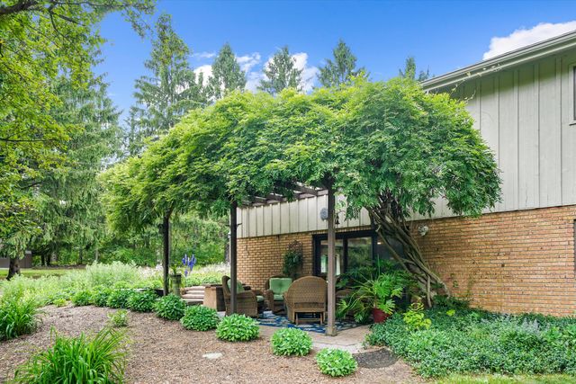 1510 York Terrace, York Twp, MI 48176