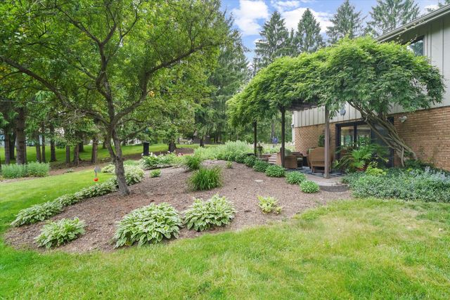 1510 York Terrace, York Twp, MI 48176