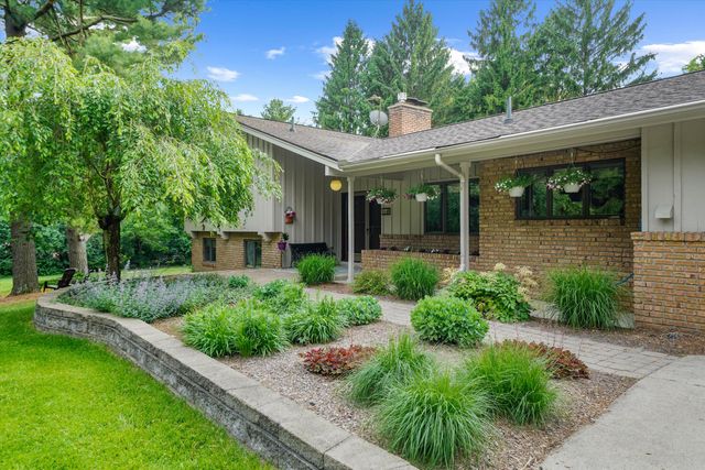 1510 York Terrace, York Twp, MI 48176