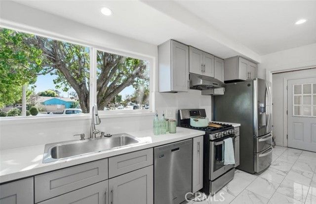 335 N London Place, Anaheim, CA 92806