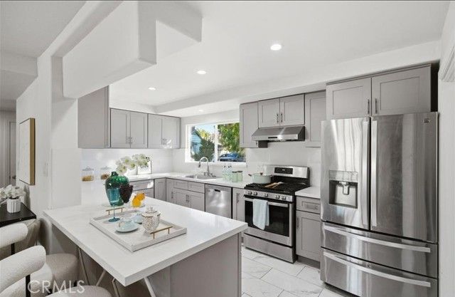 335 N London Place, Anaheim, CA 92806