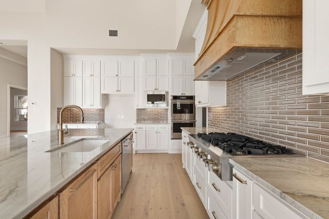 1332 Dean Meadow Lane, Lucas, TX 75002