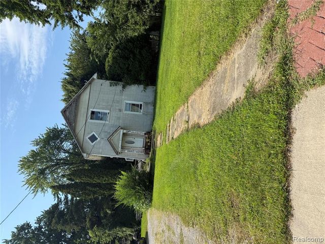 149 W State Street, Montrose, MI 48457