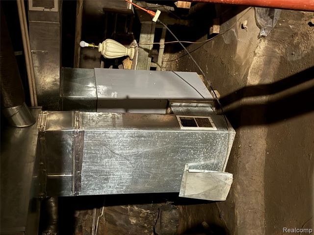 149 W State Street, Montrose, MI 48457