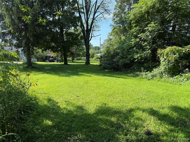 149 W State Street, Montrose, MI 48457