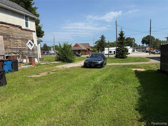 149 W State Street, Montrose, MI 48457