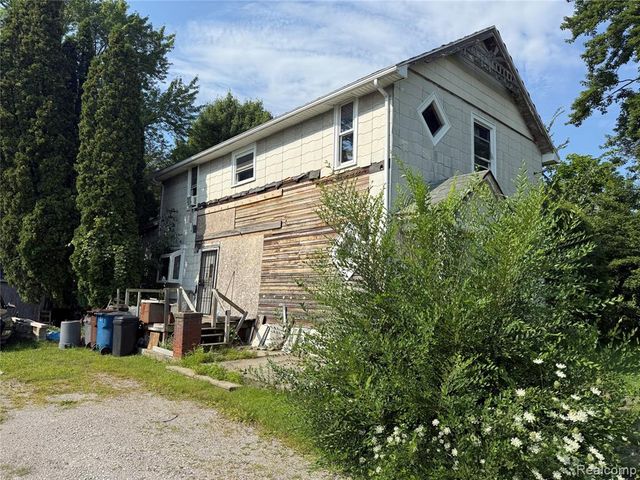 149 W State Street, Montrose, MI 48457