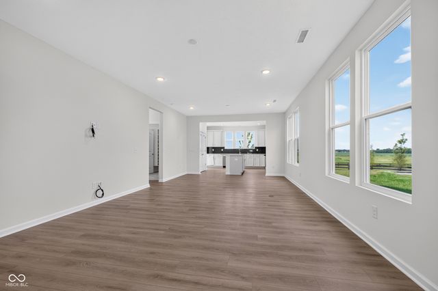 3200 Balsamroot Drive, Greenwood, IN 46143