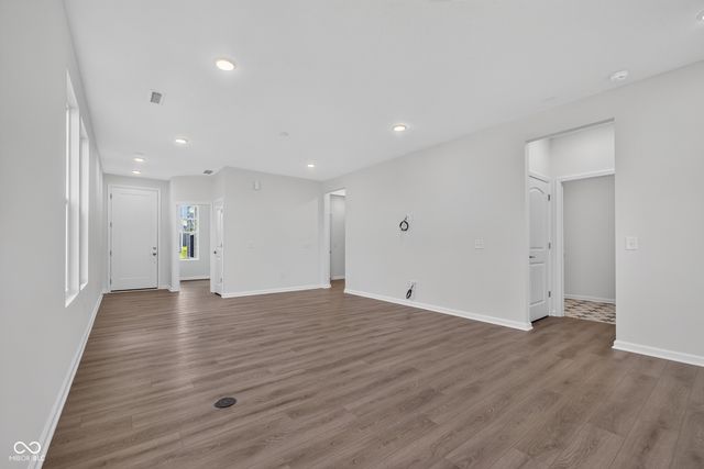 3200 Balsamroot Drive, Greenwood, IN 46143