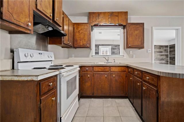 2958 Truett Avenue, Mobile, AL 36612