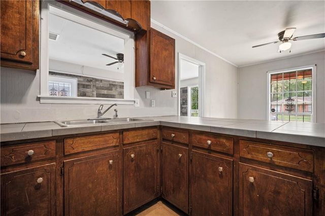 2958 Truett Avenue, Mobile, AL 36612