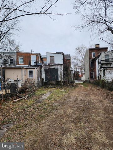 431 MARTIN LUTHER KING JR BLD, Trenton, NJ 08618