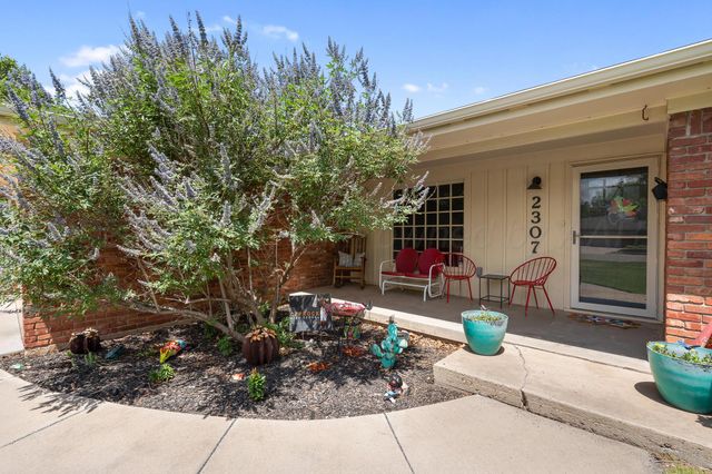 2307 LARRY Street, Amarillo, TX 79106