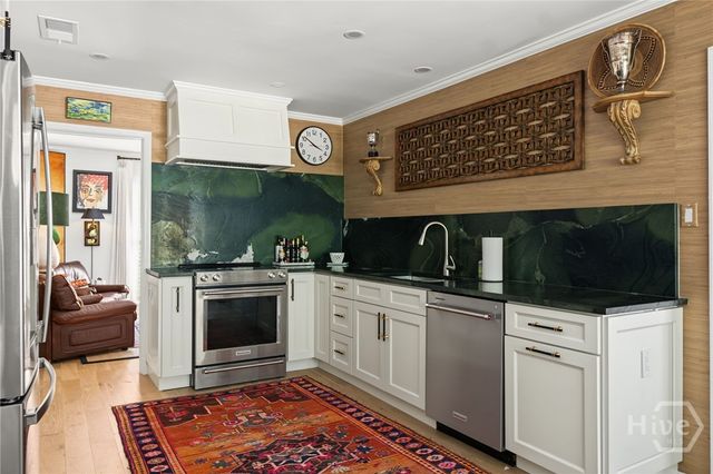 20 Hemingway Circle, Savannah, GA 31411