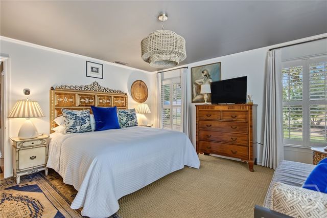 20 Hemingway Circle, Savannah, GA 31411