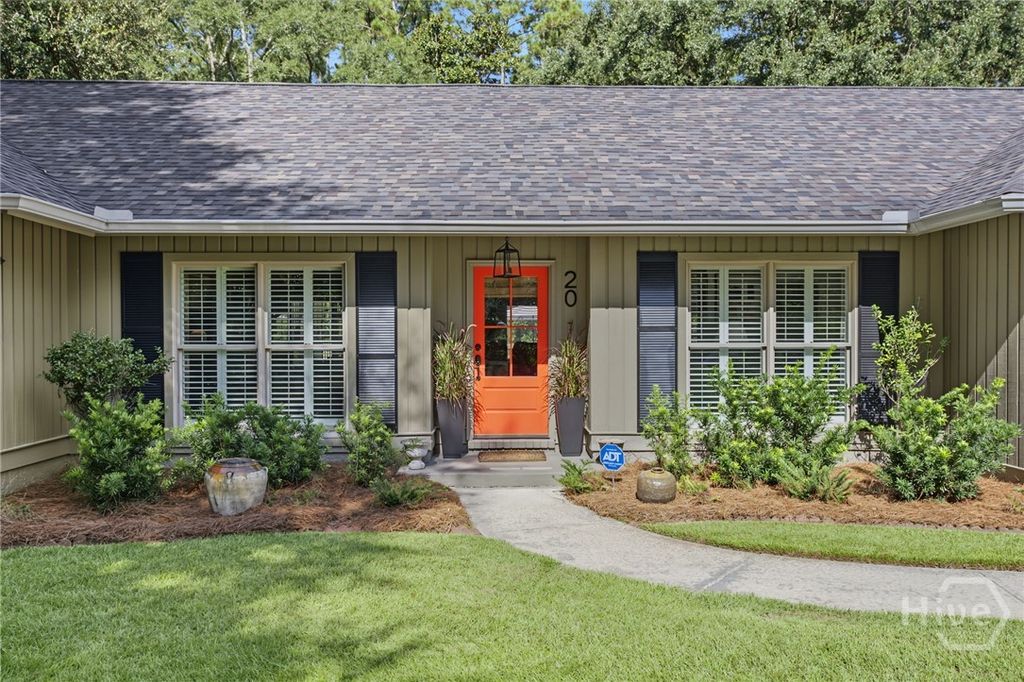 20 Hemingway Circle, Savannah, GA 31411