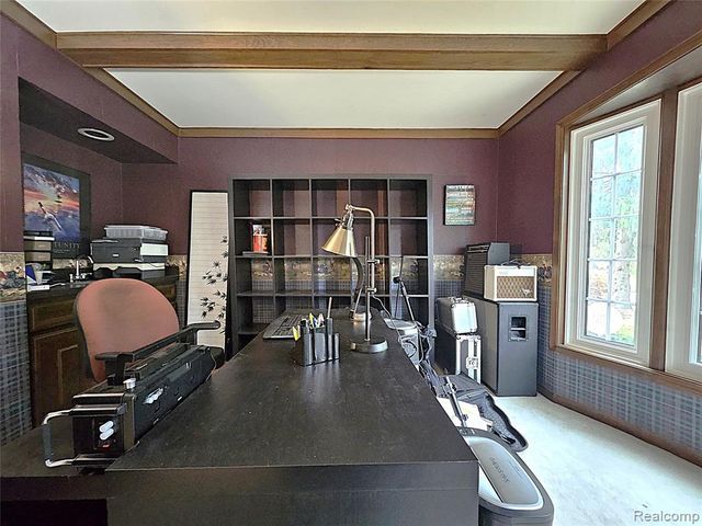 1114 Chaffer Drive, Rochester Hills, MI 48306