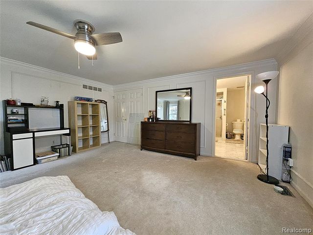 1114 Chaffer Drive, Rochester Hills, MI 48306
