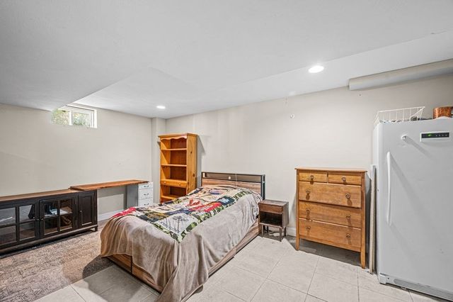 10 Caitlin Cir, Salisbury, MA 01952