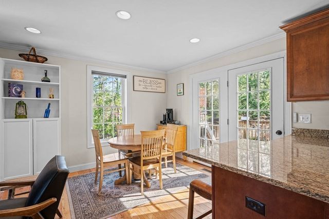 10 Caitlin Cir, Salisbury, MA 01952