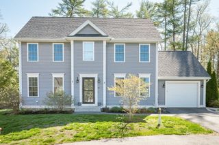 10 Caitlin Cir, Salisbury, MA 01952