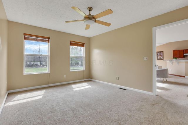 192 Strathsprey Drive, Blacklick, OH 43004