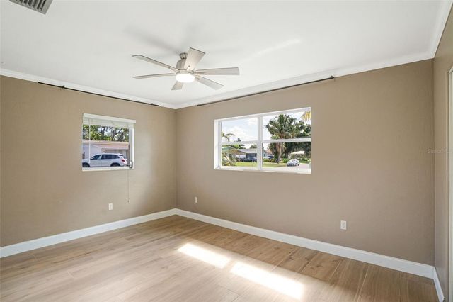 4200 DES PLAINES DRIVE, Sarasota, FL 34233