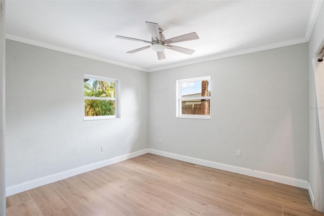 4200 DES PLAINES DRIVE, Sarasota, FL 34233