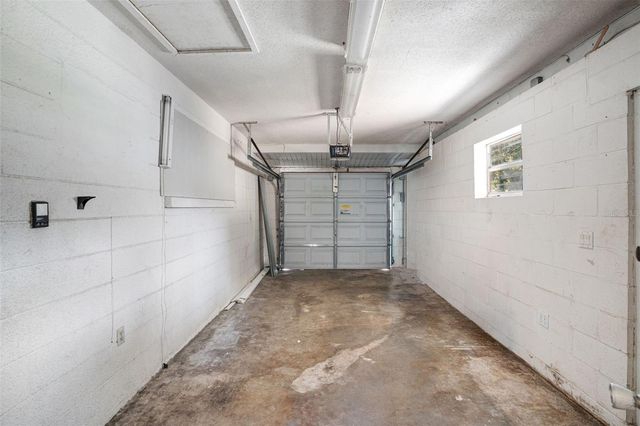 4200 DES PLAINES DRIVE, Sarasota, FL 34233