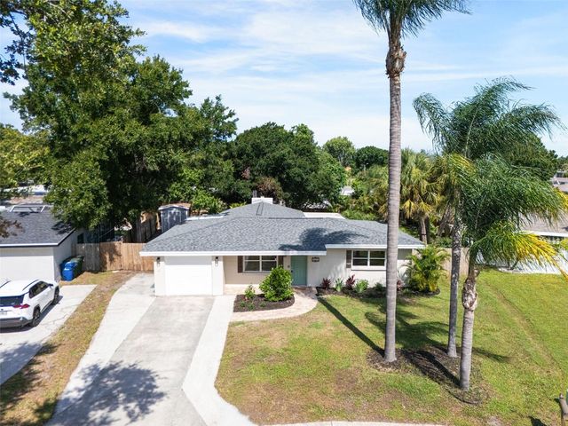 4200 DES PLAINES DRIVE, Sarasota, FL 34233