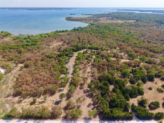 000 Reason Jones Road, Valley View, TX 76272