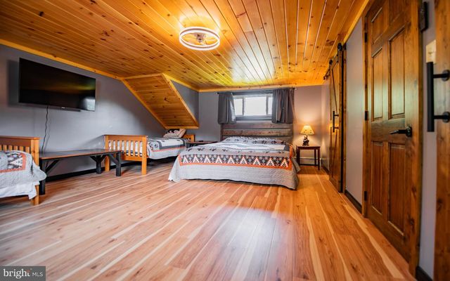 17798 PA-44, Lock Haven, PA 17745