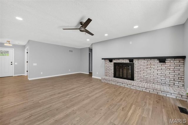 4741 Melissa Jo Lane, St Louis, MO 63128