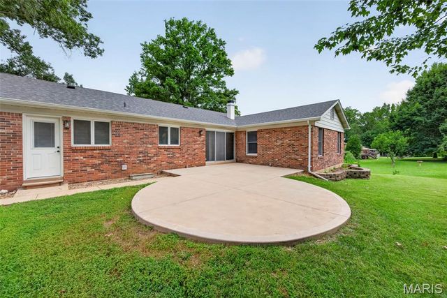 4741 Melissa Jo Lane, St Louis, MO 63128