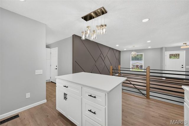 4741 Melissa Jo Lane, St Louis, MO 63128