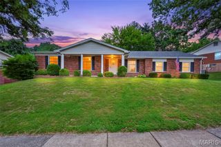 4741 Melissa Jo Lane, St Louis, MO 63128