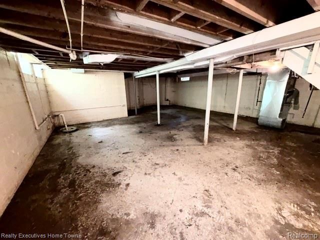 18522 Rosemont Avenue, Detroit, MI 48219